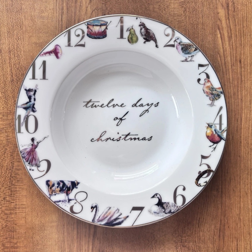 2 Better Homes and Gardens 12 Days of Christmas Soup Pasta 8” Bowl Retired